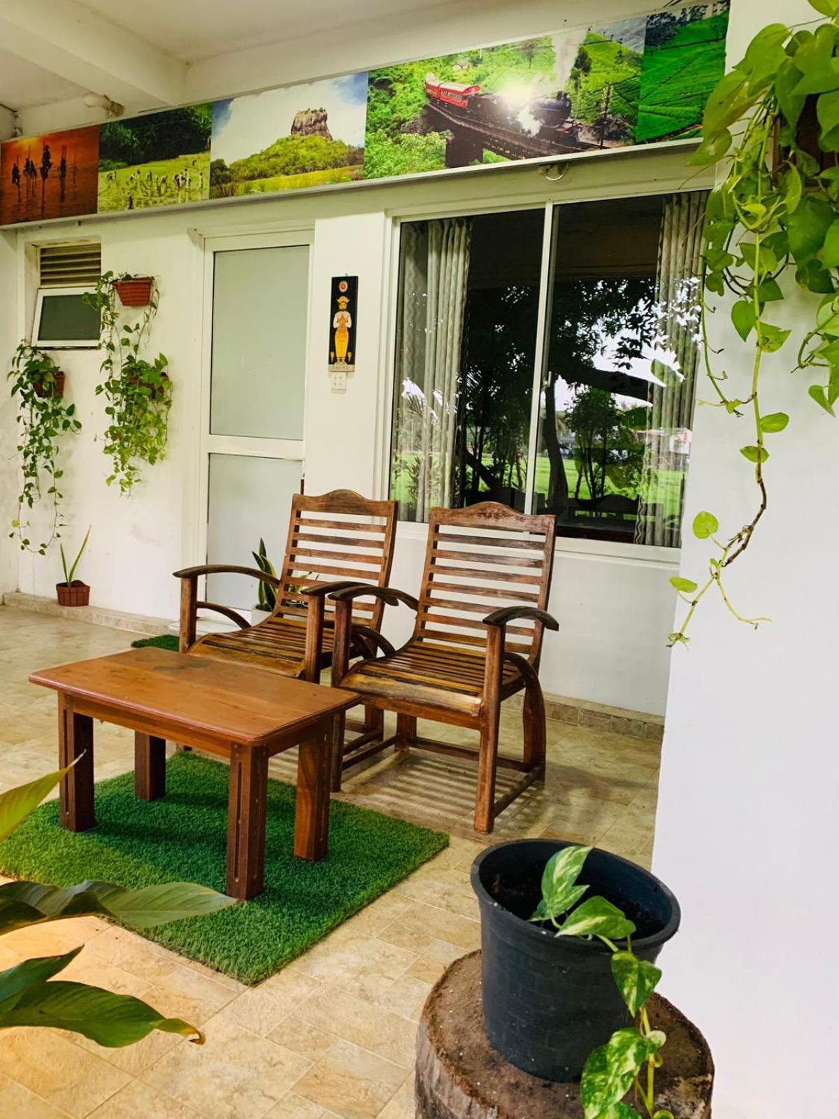 פולונרואה Thisara Guest House מראה חיצוני תמונה