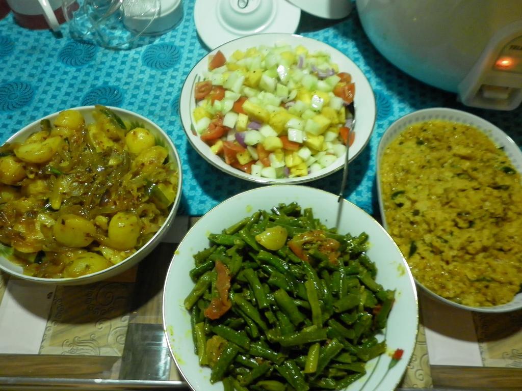 פולונרואה Thisara Guest House מראה חיצוני תמונה