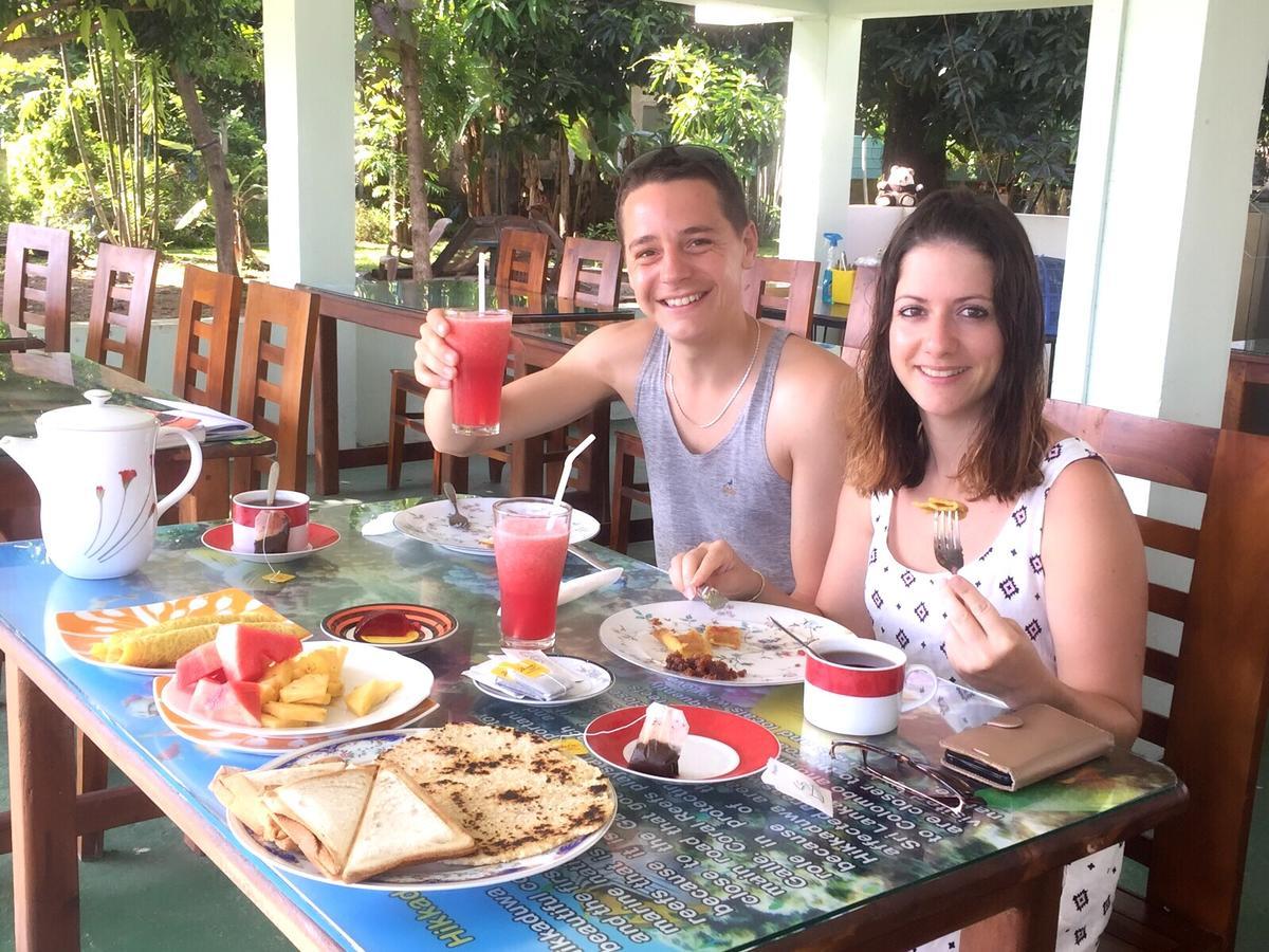 פולונרואה Thisara Guest House מראה חיצוני תמונה