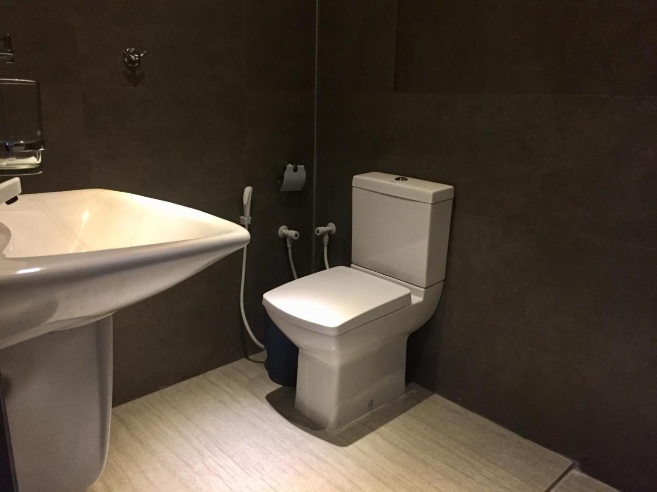 פולונרואה Thisara Guest House חדר תמונה